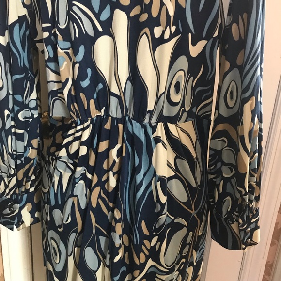 Woman’s dress size large - Picture 3 of 6